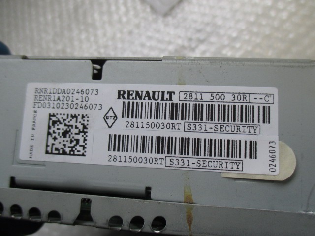 RENAULT MEGANE Kampfsport 1.9 Diesel 96KW 6 M (2010) PARTS Satelliten-Navigationssystem mit JOISTIC KNOB fehlenden Code RADIO (7689) 281150030RT 253B00345R 259156554R682470010R