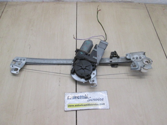 TURFENSTERMECHANISMUS VORN OEM N. 9222AP GEBRAUCHTTEIL CITROEN C3 / PLURIEL (2002 - 09/2005) BENZINA HUBRAUM 11 JAHR. 2003