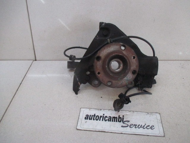 SCHWENKLAGER LINKS / RADNABE MIT LAGER VORNE OEM N. 50702042 GEBRAUCHTTEIL LANCIA Y YPSILON 843 (2003-2006) BENZINA HUBRAUM 12 JAHR. 2005