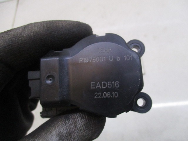 SATZ KLEINTEILE/STELLHEBEL KLIMAGERAT OEM N. P1975001 GEBRAUCHTTEIL CITROEN C3 MK2 SC (2009 - 2016) DIESEL HUBRAUM 14 JAHR. 2010