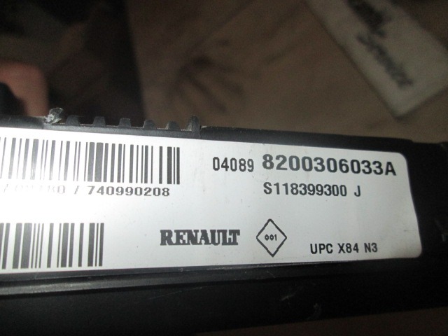 KIT ACCENSIONE AVVIAMENTO OEM N. 17734 KIT ACCENSIONE AVVIAMENTO GEBRAUCHTTEIL RENAULT MEGANE BER/GRANDTOUR  (10/2002 - 02/2006) DIESEL HUBRAUM 19 JAHR. 2004