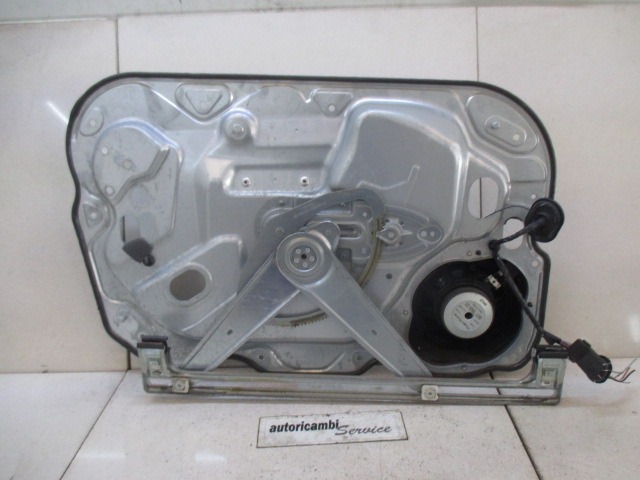 WINDSCHUTZMECHANISMUS DER VORDERTUR OEM N. 3M51-R23200 GEBRAUCHTTEIL FORD FOCUS BER/SW (2008 - 2011) DIESEL HUBRAUM 16 JAHR. 2008