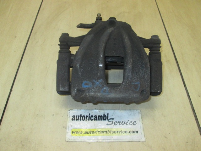 BREMSZANGE VORNE RECHTS OEM N. 4773005060 GEBRAUCHTTEIL TOYOTA COROLLA VERSO (2004 - 2009) BENZINA HUBRAUM 18 JAHR. 2005