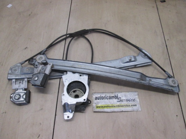 WINDSCHUTZMECHANISMUS DER VORDERTUR OEM N. A4547200146 GEBRAUCHTTEIL SMART FORFOUR (2004 - 2006) BENZINA HUBRAUM 11 JAHR. 2006