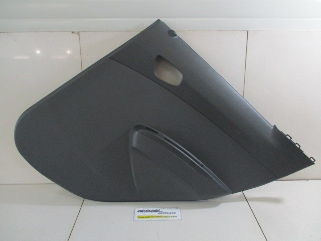 TURVERKLEIDUNG  OEM N. 33017 PANNELLO INTERNO PORTA POSTERIORE GEBRAUCHTTEIL CHEVROLET SPARK (2009 - 2013) BENZINA HUBRAUM 12 JAHR. 2010