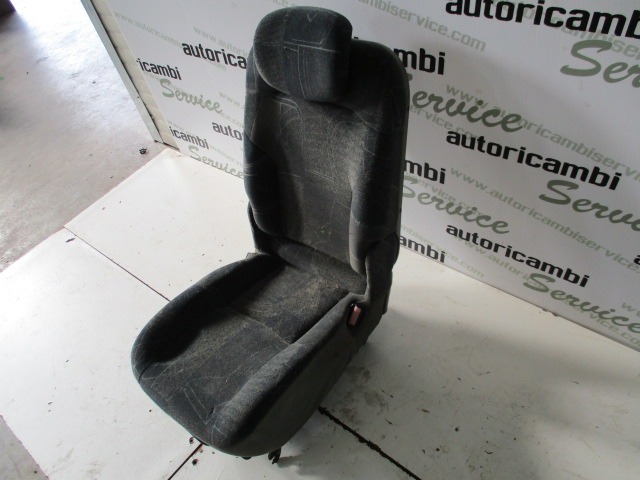 SITZ HINTEN OEM N. 15762 SEDILE SDOPPIATO POSTERIORE TESSUTO GEBRAUCHTTEIL RENAULT SCENIC/GRAND SCENIC (1999 - 2003) DIESEL HUBRAUM 19 JAHR. 2000