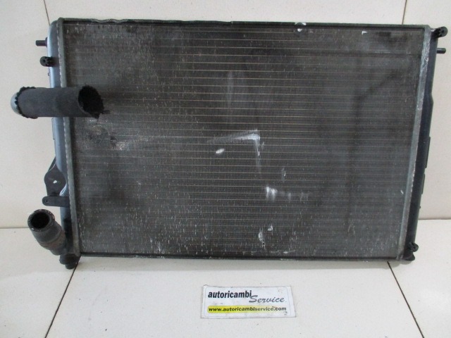 WASSERKUHLER KUHLER OEM N. 7700838134 GEBRAUCHTTEIL RENAULT SCENIC/GRAND SCENIC (1999 - 2003) DIESEL HUBRAUM 19 JAHR. 2000