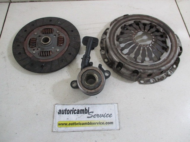 KUPPLUNG OEM N. 8200745122 GEBRAUCHTTEIL RENAULT CLIO (2005 - 05/2009) BENZINA HUBRAUM 12 JAHR. 2008