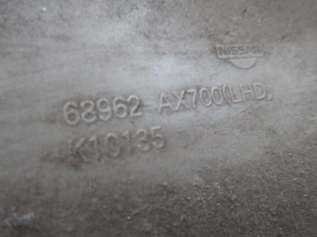 HANDSCHUHKASTEN OEM N. 68962AX700 GEBRAUCHTTEIL NISSAN MICRA K12 K12E (01/2003 - 09/2010) BENZINA HUBRAUM 12 JAHR. 2004