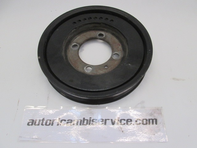 KURBELWELLEN-RIEMENSCHEIBE OEM N.  GEBRAUCHTTEIL OPEL ASTRA H L48,L08,L35,L67 5P/3P/SW (2004 - 2007) DIESEL HUBRAUM 17 JAHR. 2005