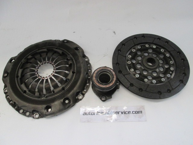 KUPPLUNG OEM N. 9223223 GEBRAUCHTTEIL OPEL ASTRA H L48,L08,L35,L67 5P/3P/SW (2004 - 2007) DIESEL HUBRAUM 17 JAHR. 2006