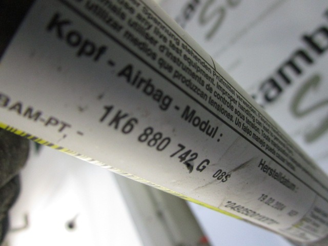 KOPFAIRBAG RECHTS OEM N. 1K6880742G GEBRAUCHTTEIL VOLKSWAGEN GOLF MK5 BER/SW (02/2004-11/2008) BENZINA HUBRAUM 16 JAHR. 2004