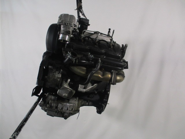 MOTOR OEM N. BAU GEBRAUCHTTEIL VOLKSWAGEN PASSAT B5 3BG BER/SW (11/2000 - 2005) DIESEL HUBRAUM 25 JAHR. 2004