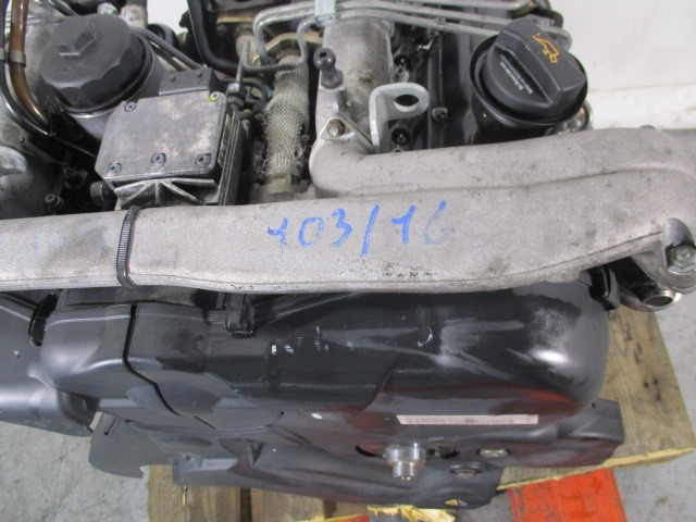 MOTOR OEM N. BAU GEBRAUCHTTEIL VOLKSWAGEN PASSAT B5 3BG BER/SW (11/2000 - 2005) DIESEL HUBRAUM 25 JAHR. 2004