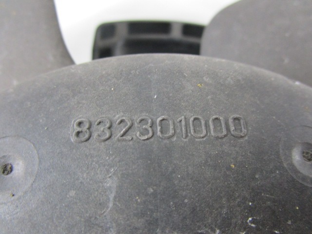 LUFTERZARGE MIT LUFTER OEM N. 832301000 GEBRAUCHTTEIL FIAT STILO 192 BER/SW (2003 - 2008) BENZINA HUBRAUM 16 JAHR. 2001