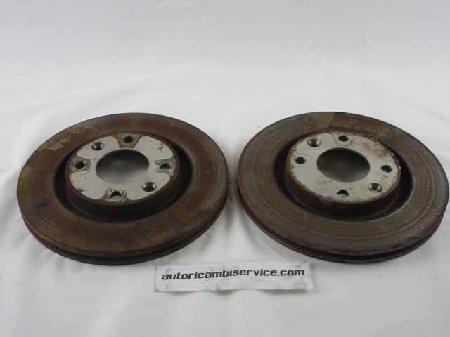 BREMSSCHEIBE VORN OEM N. NVE64311 GEBRAUCHTTEIL CITROEN C3 / PLURIEL (2002 - 09/2005) DIESEL HUBRAUM 14 JAHR. 2005