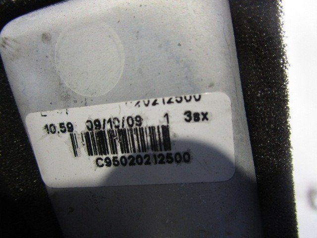HEIZKORPER OEM N. 20212500 GEBRAUCHTTEIL FIAT DOBLO MK1 R (2005 - 2009) DIESEL HUBRAUM 19 JAHR. 2009