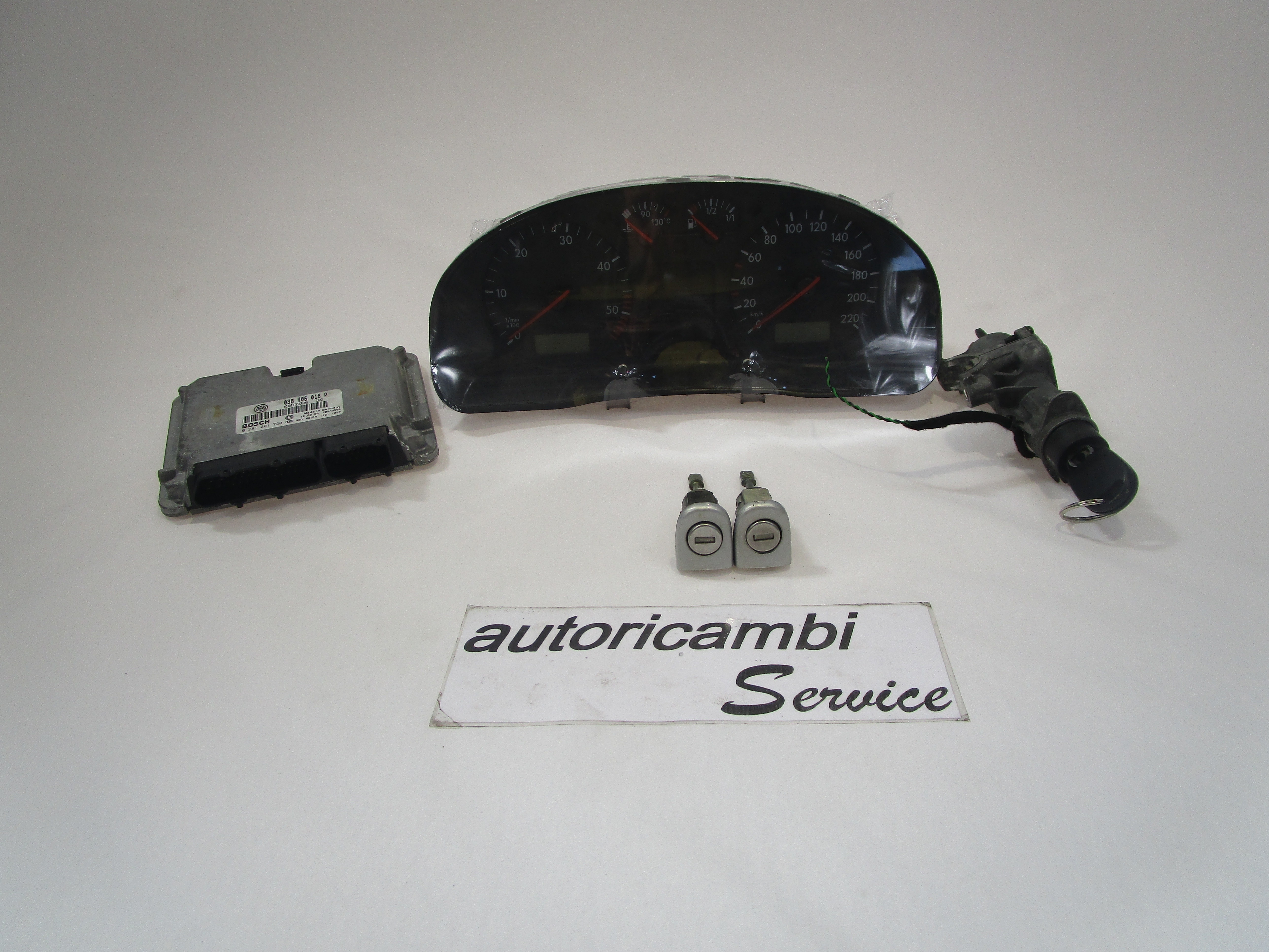 KIT ACCENSIONE AVVIAMENTO OEM N. 5730 KIT ACCENSIONE AVVIAMENTO GEBRAUCHTTEIL VOLKSWAGEN PASSAT B5 3B BER/SW (08/1996 - 11/2000)DIESEL HUBRAUM 19 JAHR. 1998