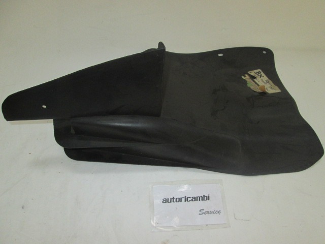 ABDECKUNG RADHAUS VORNE OEM N. 95571649 GEBRAUCHTTEIL CITROEN BX (1987 - 1993)DIESEL HUBRAUM 17 JAHR. 1987