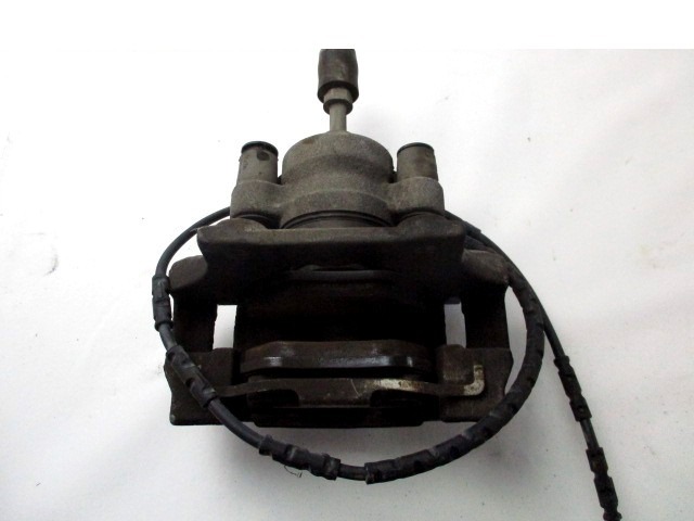 BREMSSATTEL BREMSZANGE HINTEN RECHTS  OEM N. 34216768698 GEBRAUCHTTEIL BMW SERIE 3 BER/SW/COUPE/CABRIO E90/E91/E92/E93 (2005 - 08/2008) DIESEL HUBRAUM 20 JAHR. 2007