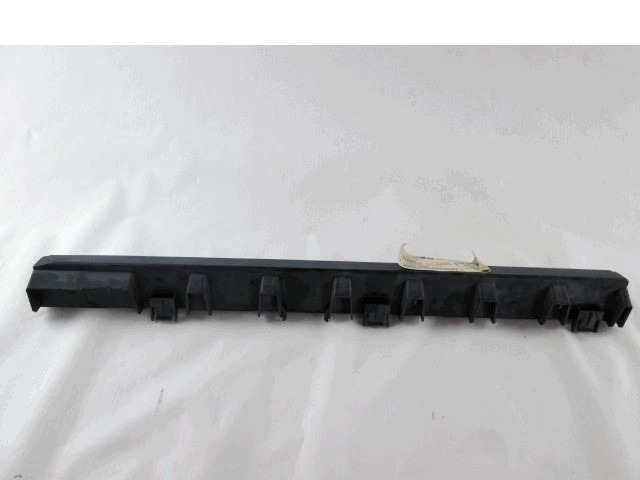 HALTER WASSERKUHLER OEM N. 1H0121294 GEBRAUCHTTEIL VOLKSWAGEN GOLF MK3 (08/1992 - 07/1998) DIESEL HUBRAUM 19 JAHR. 1992