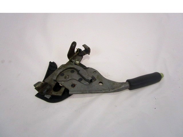 FESTSTELLBREMSE/BETATIGUNG OEM N. LC62-44-010F GEBRAUCHTTEIL MAZDA MPV LW MK2 (1999 - 2006) DIESEL HUBRAUM 20 JAHR. 2002