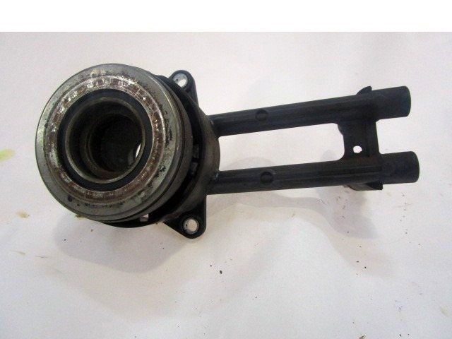 KUPPLUNG OEM N. 8V21-7550-A1B GEBRAUCHTTEIL FORD FIESTA (09/2008 - 11/2012) BENZINA/GPL HUBRAUM 14 JAHR. 2009