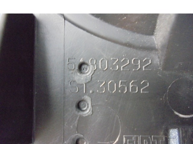 INTERIEURLEISTEN HOCHGLANZEND OEM N. 51803292 GEBRAUCHTTEIL FIAT 500 CINQUECENTO (2007 - 2015) BENZINA HUBRAUM 12 JAHR. 2007