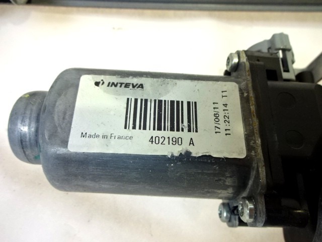 TURFENSTERMECHANISMUS HINTEN OEM N. 82700EY10A 402190A GEBRAUCHTTEIL NISSAN QASHQAI J10E (03/2010 - 2013) DIESEL HUBRAUM 15 JAHR. 2011