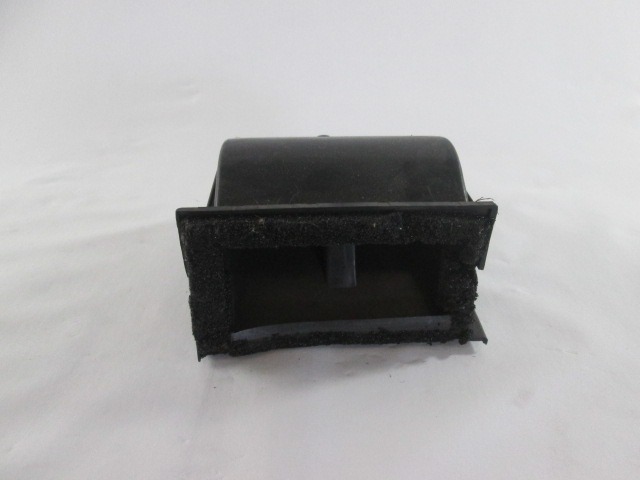 LUFTAUSTRITT OEM N. 7545844 GEBRAUCHTTEIL FIAT PANDA (1986 - 2003) BENZINA HUBRAUM 7 JAHR. 1986