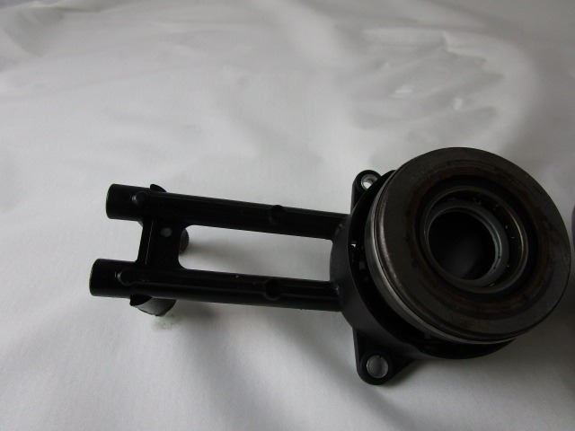 KUPPLUNG OEM N. 319016610 GEBRAUCHTTEIL FORD FIESTA JH JD MK5 R (01/2006 - 2008) BENZINA HUBRAUM 13 JAHR. 2007