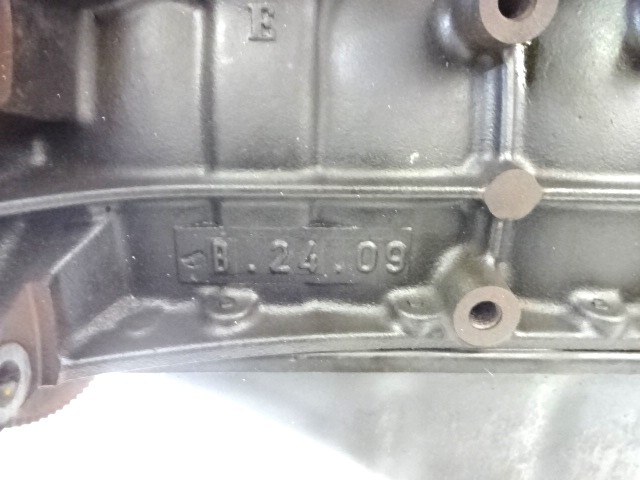 MOTOR OEM N. D7FA8 GEBRAUCHTTEIL RENAULT TWINGO (09/2006 - 11/2011) BENZINA HUBRAUM 12 JAHR. 2009