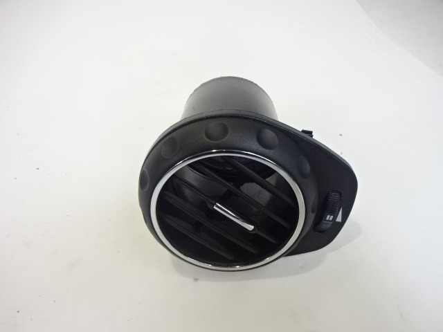 LUFTAUSTRITT OEM N. 735372956 GEBRAUCHTTEIL ALFA ROMEO GT 937 (2003 - 2010) DIESEL HUBRAUM 19 JAHR. 2005