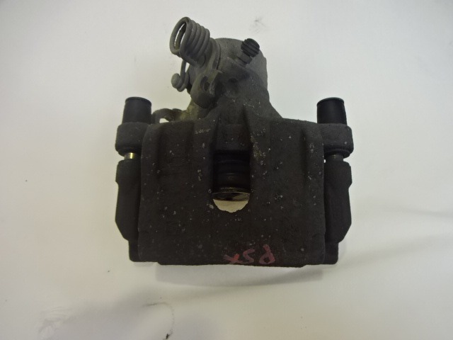 BREMSSATTEL BREMSZANGE HINTEN LINKS OEM N. BPYK2671XB GEBRAUCHTTEIL MAZDA 3 (2003 - 2006)BENZINA HUBRAUM 16 JAHR. 2004