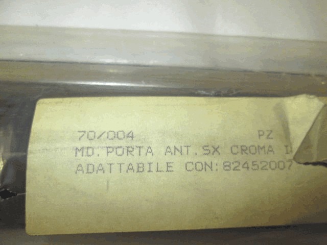 PROFIL, FRONT-TURFORM, LINKS OEM N. 82452007 GEBRAUCHTTEIL FIAT CROMA (1985 - 1996)BENZINA HUBRAUM 20 JAHR. 1990