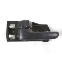 TUROFFNER OEM N. 69206-30150 GEBRAUCHTTEIL TOYOTA RAV 4 (2000 - 2006) DIESEL HUBRAUM 20 JAHR. 2004