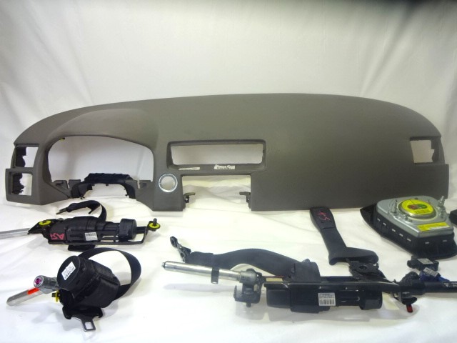 KIT KOMPLETTE AIRBAG OEM N. 17906 KIT AIRBAG COMPLETO GEBRAUCHTTEIL VOLVO V50 (2004 - 05/2007) DIESEL HUBRAUM 20 JAHR. 2006