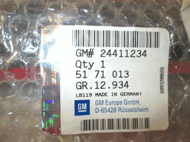 PROFIL, RECHTE VORDERE TURFORMTEILE OEM N. 24411234 GEBRAUCHTTEIL OPEL CORSA B (1993 - 09/2000) BENZINA HUBRAUM 12 JAHR. 1993