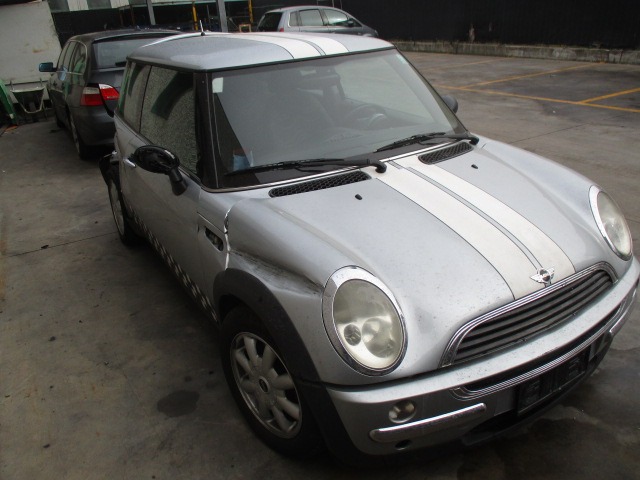 MINI OEM N.  GEBRAUCHTTEIL MINI COOPER / ONE R50 (2001-2006)  HUBRAUM 16 BENZINA JAHR. 2002