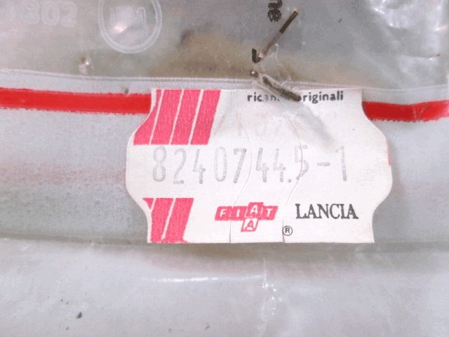 ANDERE OEM N. 82407445 GEBRAUCHTTEIL LANCIA THEMA (1984 - 1988)DIESEL HUBRAUM 24 JAHR. 1988