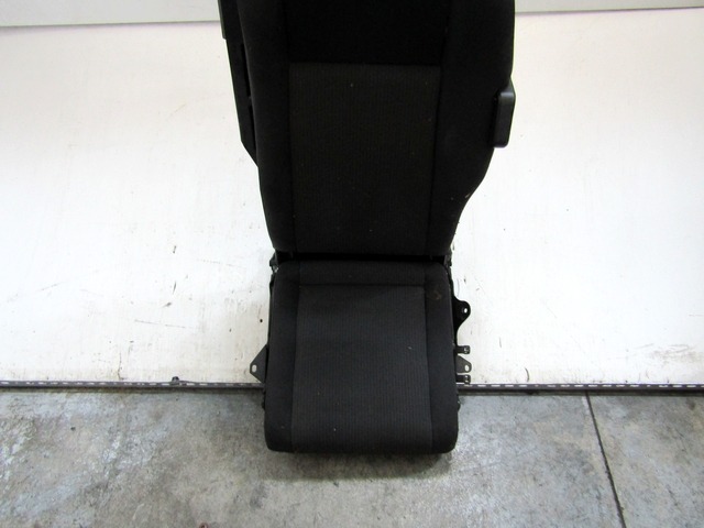 SITZ HINTEN OEM N. 15333 SEDILE SDOPPIATO POSTERIORE TESSUTO GEBRAUCHTTEIL OPEL ZAFIRA A (1999 - 2004) DIESEL HUBRAUM 20 JAHR. 2003