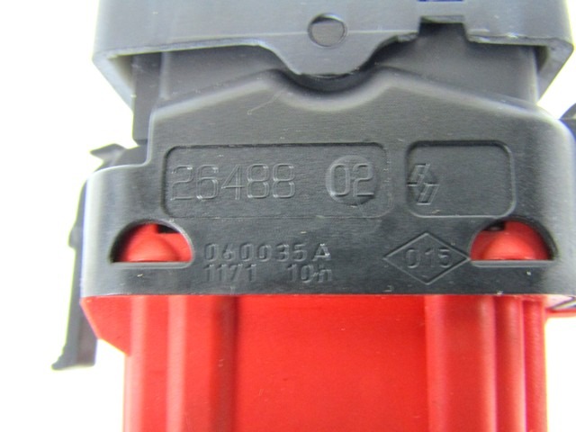 DIVERSE SCHALTER OEM N. 060035A GEBRAUCHTTEIL RENAULT CLIO MK2 RESTYLING / CLIO STORIA (05/2001 - 2012) DIESEL HUBRAUM 15 JAHR. 2001