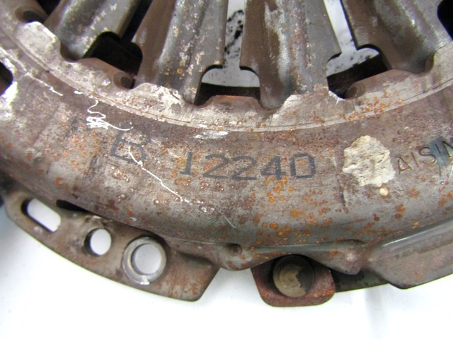 KUPPLUNG OEM N. 3125012410 3121028071 GEBRAUCHTTEIL TOYOTA COROLLA E120/E130 (2000 - 2006) DIESEL HUBRAUM 20 JAHR. 2004