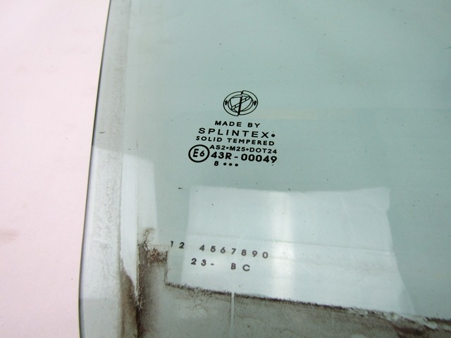 TURSCHEIBE VORNE RECHTS OEM N. 51754278 GEBRAUCHTTEIL FIAT PUNTO EVO 199 (2009 - 2012)  BENZINA HUBRAUM 12 JAHR. 2010