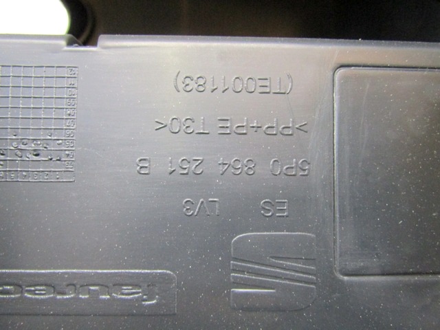 ARMAUFLAGE MITTELKONSOLE OEM N. 5P0864251B GEBRAUCHTTEIL SEAT ALTEA 5P1 (2004 - 02/2009)BENZINA HUBRAUM 16 JAHR. 2006