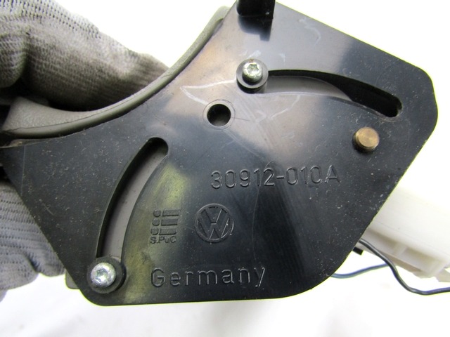 EINSATZ ASCHER OEM N. 6X0857309B GEBRAUCHTTEIL VOLKSWAGEN POLO (10/1999 - 04/2002)BENZINA HUBRAUM 14 JAHR. 2001