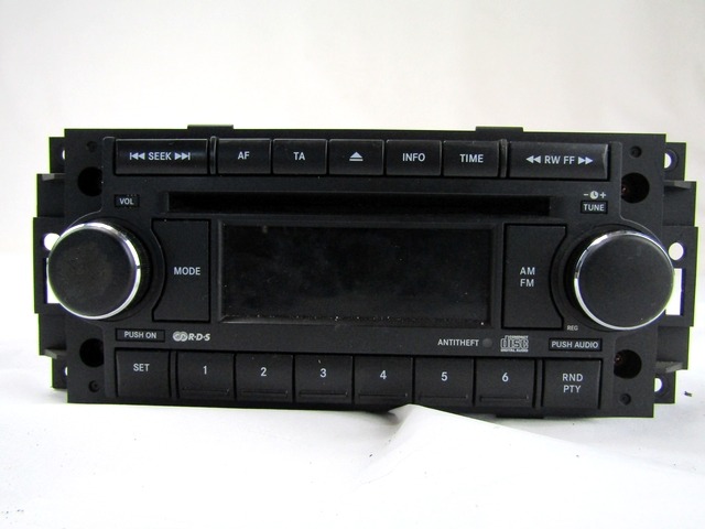 RADIO CD?/ VERSTARKER / HALTER HIFI SYSTEM OEM N. 05064067AE GEBRAUCHTTEIL JEEP COMPASS (2006 - 2010)DIESEL HUBRAUM 20 JAHR. 2008