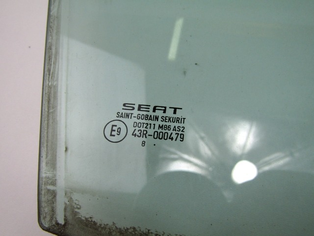 TURSCHEIBE VORNE RECHTS OEM N. 6J4845202B GEBRAUCHTTEIL SEAT IBIZA MK4 BER/SW (2008 - 2012)DIESEL HUBRAUM 14 JAHR. 2009