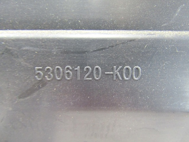 HANDSCHUHKASTEN OEM N. 5306120-K00 GEBRAUCHTTEIL GREAT WALL HOVER (2006 - 2011)BENZINA/GPL HUBRAUM 24 JAHR. 2008