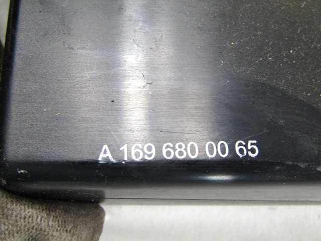 MITTELKONSOLE OEM N. A1696800065 GEBRAUCHTTEIL MERCEDES CLASSE A W169 5P C169 3P (2004 - 04/2008) DIESEL HUBRAUM 20 JAHR. 2007